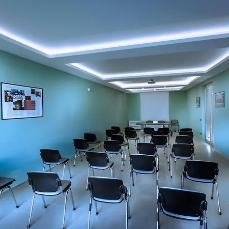 Alojamento de Acomodação e Pequeno-almoço Luna Nova 4*