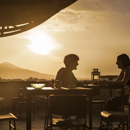 Alojamento de Acomodação e Pequeno-almoço Luna Nova 4*