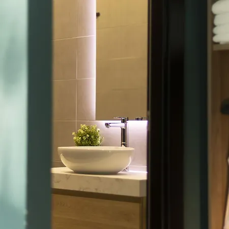 Luna Nova Alojamento de Acomodação e Pequeno-almoço San Valentino Torio