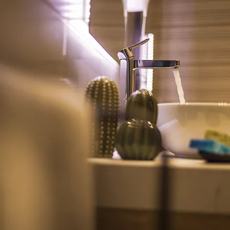 Luna Nova San Valentino Torio